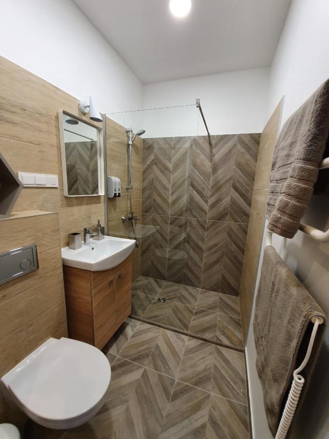 Oak House Apartments 考纳斯 外观 照片