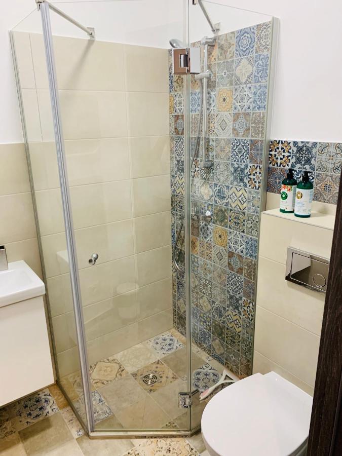Oak House Apartments 考纳斯 外观 照片