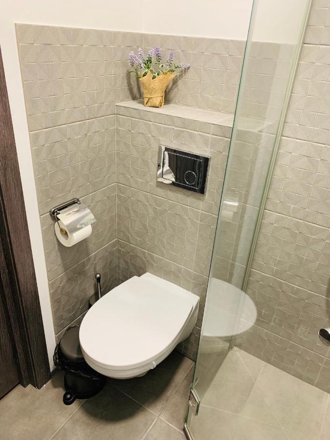 Oak House Apartments 考纳斯 外观 照片